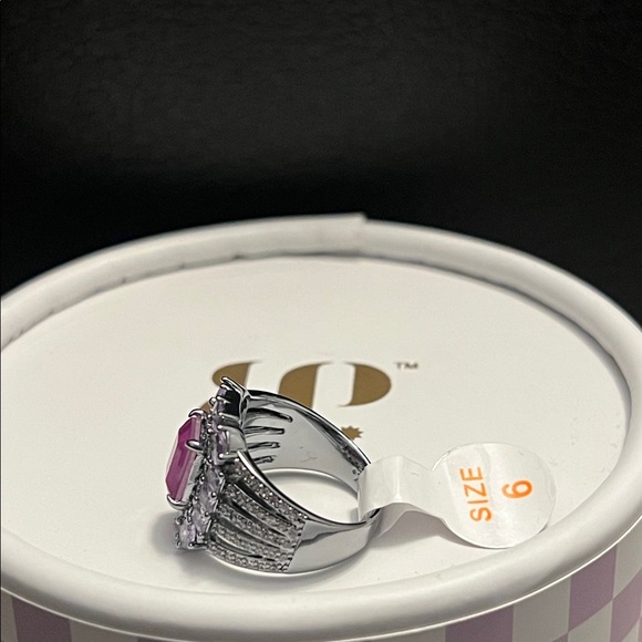 Bomb Party ring - Picture 3 of 5